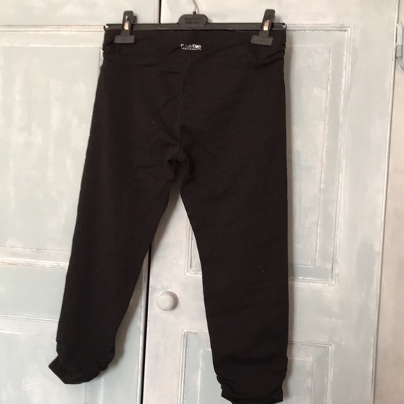 Calvin Klein Women’s Leggings in Size Medium in Black. - Picture 6 of 9